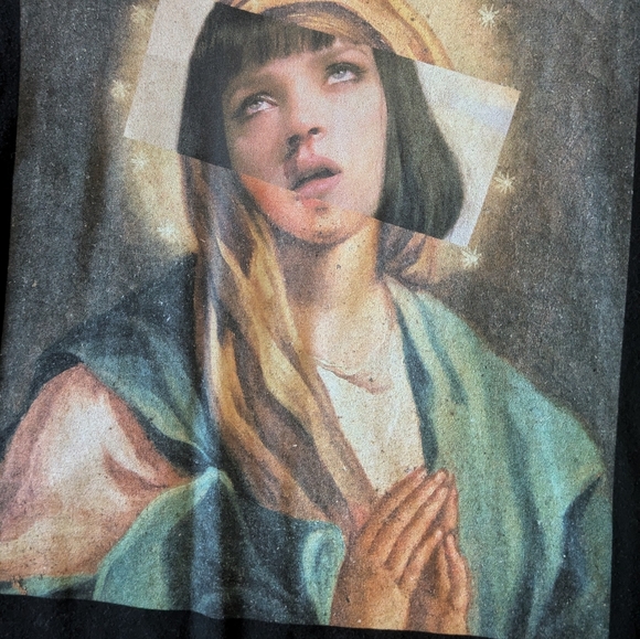 Mia Wallace Graphic Long Sleeve Tee - Picture 2 of 6